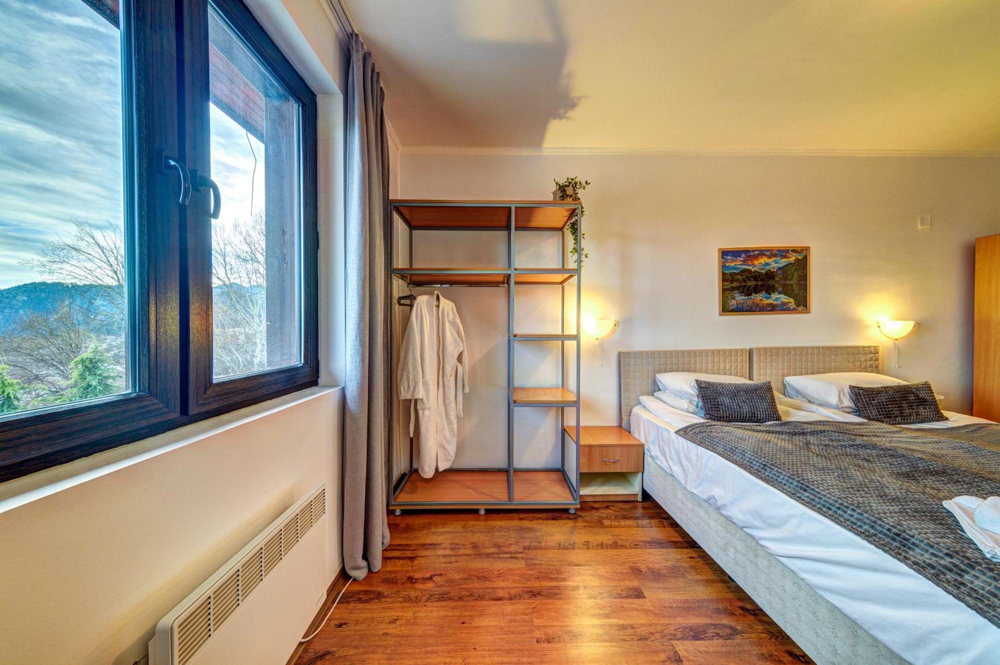 Silver Hills Rooms & Apartments With Free Parking سموليان المظهر الخارجي الصورة